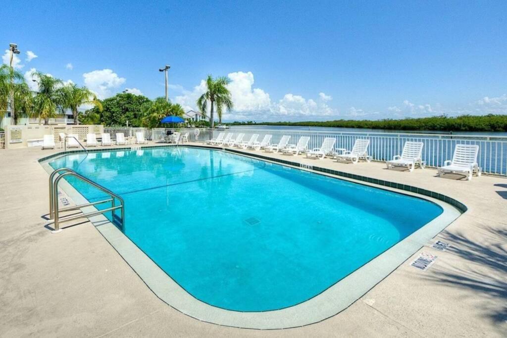 רסקין Manatee, Studio202, Beach Steps Away! Pool+Wifi מראה חיצוני תמונה